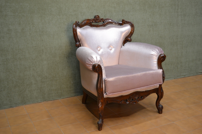 Poltrona modello "Intagli" in legno di acero massello ART POL 45