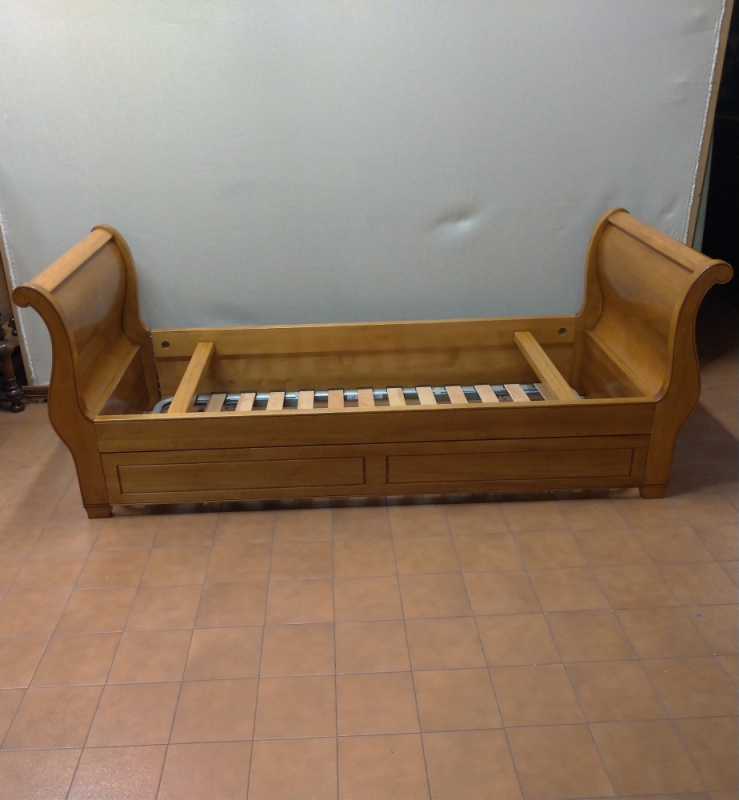 Bed model
