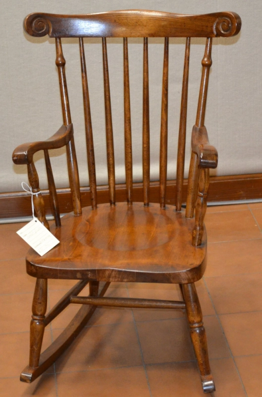 Poltrona modello "Dondolo bambino" in legno di acero massello  ART POL 50