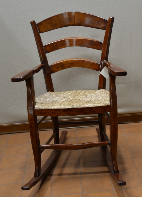 Poltrona modello "Dondolo rustico" in legno massello   ART POL 56