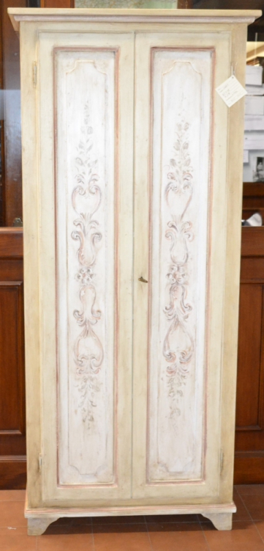 Armadietto 2 ante in legno di abete laccato ART ARM 39