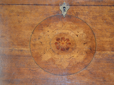 Bur&ograve; realizzato  in legno di noce massello con intarsi ART BUR 12 - foto 5