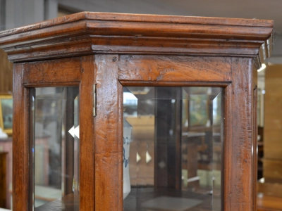 Hexagonal glass-silversmith-crystal display cabinet with glass on all sides ART VETR 32 - foto 2