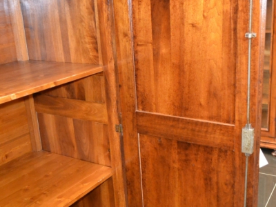 Armadio a 2 ante e 2 cassetti in stile Provenzale in legno di noce massello Art ARM 12 - foto 1