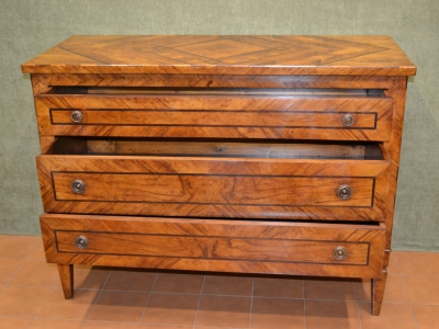 Veneered chest of drawers - foto 1