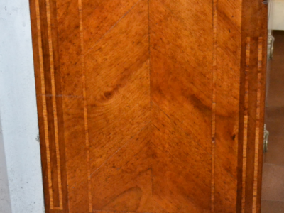 Bureau rullo costruito in legno di noce lastronato su legno di abete antico con filetti ART  BUR 07 - foto 2