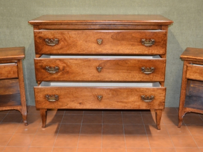 Chest of drawers and bedside tables with saber legs in solid national walnut wood ART COM 63 - foto 1