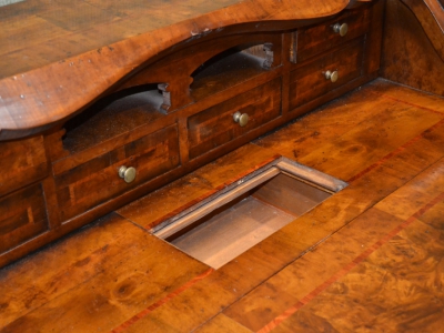 Bureau and bedside tables in walnut - foto 2