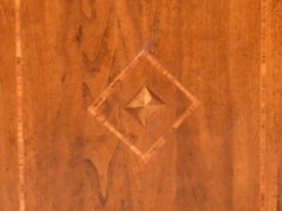 Credenza modello "Galileo" in legno di noce massello con intarsi e filetti a 2 ante e 5 cassetti ART CRED2P-02 - foto 4