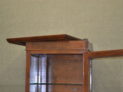 Vetrina-argentiera-cristalliera  in legno di noce antico riciclato  con 1 anta e gambe in stile "Lugigi XVI" ART VETR 04 - foto 3