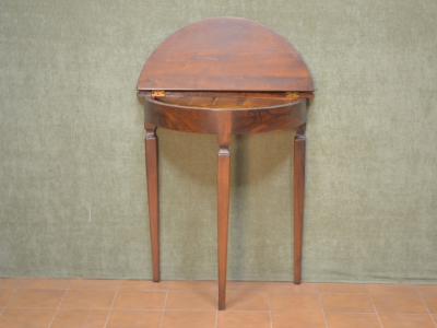 Consolle con fronte arrotondato in legno di noce massello art. CONS 45 - foto 1