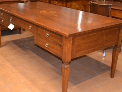 Scrivania- scrittoio con 5 cassetti gambe in stile "Luigi XVI" con intarsio e filetti ART SCR 32 - foto 1