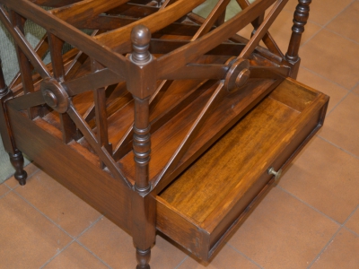 Magazine coffee table with drawer, onion legs ART T. 75 - foto 1