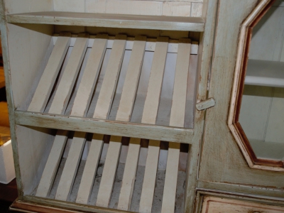 Piattaia pensile porta piatti in legno di abete massello  laccata a mano  ART PIAT 04 - foto 2