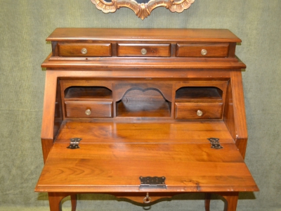 Buroncino con 3 cassetti  realizzato in legno di noce nazionale massello ART  BUR 13 - foto 2