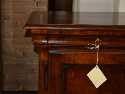 Sideboard with three doors and three shaped drawers - foto 1