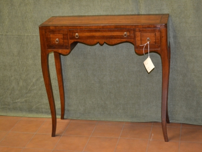 Mobile da entrata- Consolle con  3 cassetti in legno lastronato con filetti e gambe a sciabola ART INGR 13 - foto 1