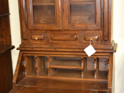Trum&ograve; in legno di rovere con vetro sulle porte e con 2 cassetti. ART TRUMO' 02 - foto 1