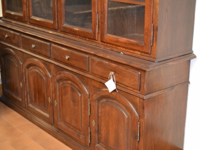 Libreria in legno di rovere con 4 ante curve e 4 cassetti sulla base, 4 ante sagomate con vetri sull'alzata ART LIB 31 - foto 2
