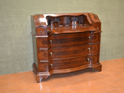 Bureau realizzato in radica di castagno modello "Mascella" ART BUR 03 - foto 2